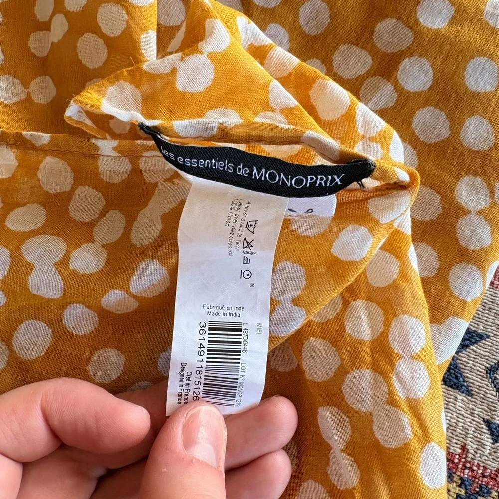 Les Essentiels de Monoprix Gorgeous Yellow Polka Dot Cotton Paris Scarf Wrap